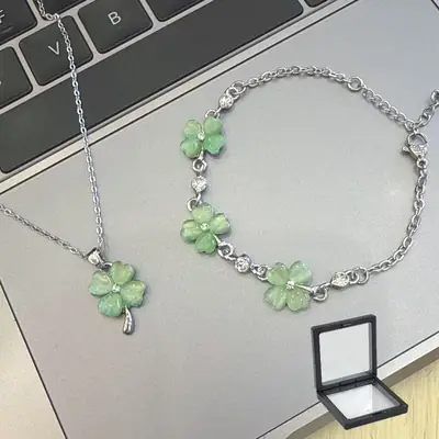 Four-Leaf Clover Lucky Bracelet Set Green Silver