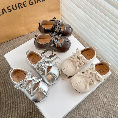 Little Girl Fashion Leather Shoes Princess Shoes 2025 Summer New Baby Girl Toddler Shoes Baby Soft Sole Fashion Leather Shoes