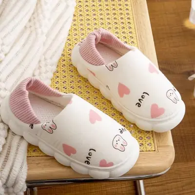 2025 New Postpartum Shoes, Autumn and Winter Style, Closed Heel, Comfortable, Non-Slip, Soft, Silent, Wear-Resistant Maternity Shoes