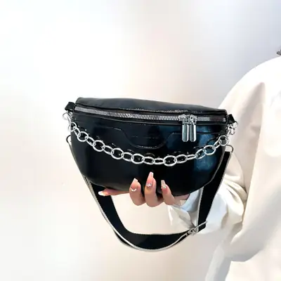 Black Chain Crossbody Bag for Women 2025