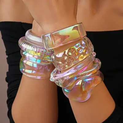European and American Exaggerated Colorful Acrylic Geometric Irregular Bracelets Cross-Border Simple Personality Unique High-End Hand Jewelry for Women