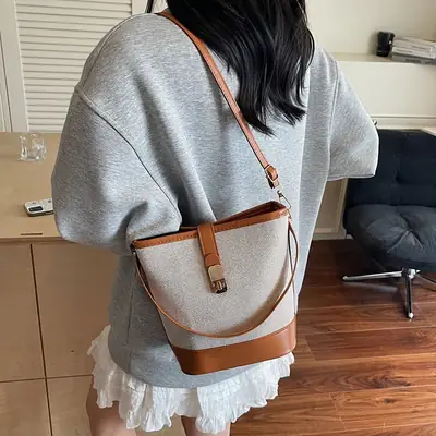 Crossbody Bag for Women Summer 2025 Leather Brown