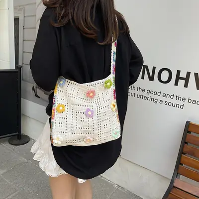 Women Hollow Out Woven Beach Bag 2025 New Yarn Large Capacity