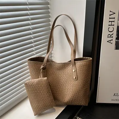 Women Woven Retro Tote Bag Large Capacity Summer Commuter Bag