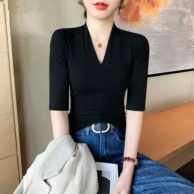 Black Deep V Neck Half-Sleeved T-Shirt for Women's Summer Outer Wear, Slimming Look Korean Style Pure Lust Style Three-Quarter Sleeve Bottoming Top
