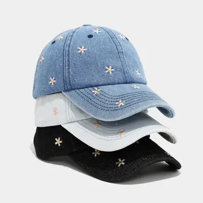Black Embroidered Women's Sun Hat for Autumn Travel