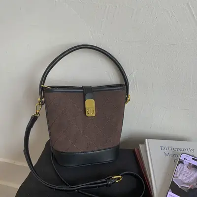 Retro Brown Bucket Bag with Gold Plated Handle