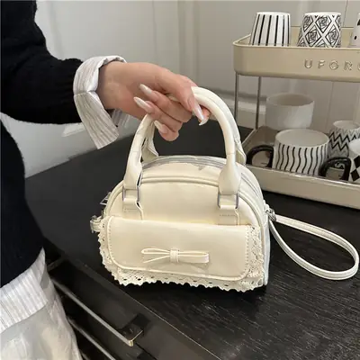 Women's Creamy Bow Crossbody Bag 2025 New Style