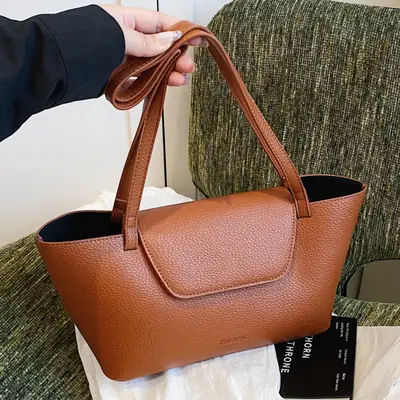 Stylish Women's Shoulder Tote Bag Brown 2025