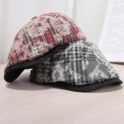 Women Retro Plaid Duckbill Cap Spring Autumn