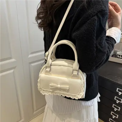 Women's Cream Shell Shoulder Bag with Lace Trim