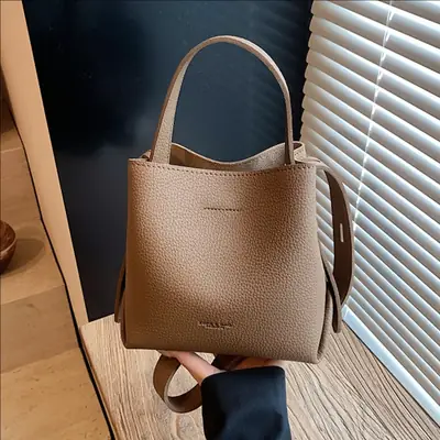Women Large Capacity Bucket Bag Tan Leather Shoulder Crossbody