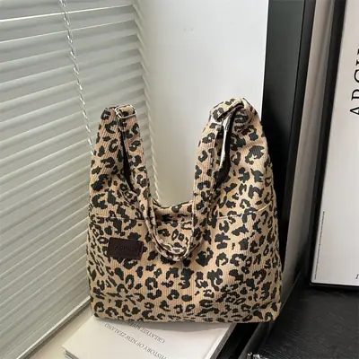 Leopard Print Large Capacity Shoulder Bag 2025