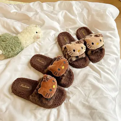 Popular Cute Kitten Slippers, Fashionable Cartoon Internet Celebrity Furry Slippers, Fashionable New Warm Cotton Slippers for Going Out