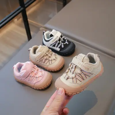 Fashion Toddler Shoes Autumn New Model for Boys and Girls, Stable Baby Shoes, Soft Sole Closed-Toe Anti-Kick Anti-Slip Functional Shoes
