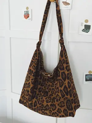 Leopard Print Tote Bag Women Retro Shoulder Bag 2026