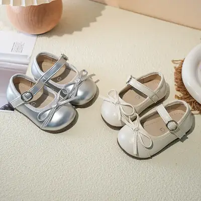 Girls Silver Bow Korean Style Shoes