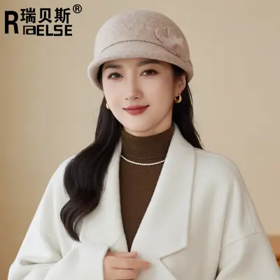 Women Wool Duckbill Cap Brown Middle Age Elderly