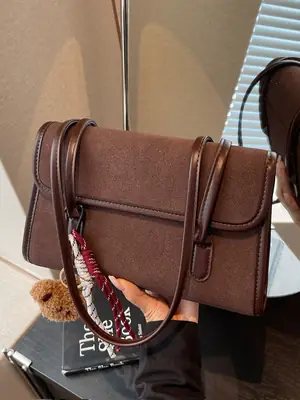 Women's Brown Retro Shoulder Bag Large Capacity 2025