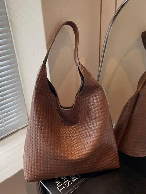 Brown Woven Shoulder Bag for Women Large Capacity