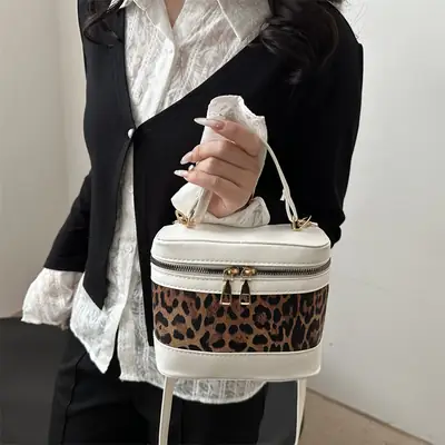 Narrow Leopard Print Crossbody Bag White Gold Zipper