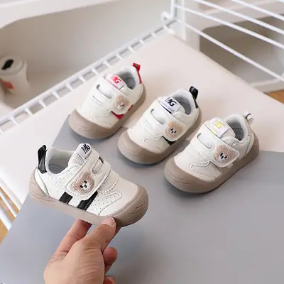 Baby Toddler Shoes 2025 Spring New Baby Shoes Baby Leather Shoes Autumn Children's Shoes Children's Bear Embroider