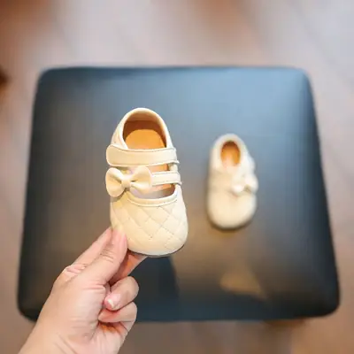Baby Shoes Summer Sandals 0 to 1 Year Old Toddler Shoes Non-Slip Anti-Fall One-Year-Old Soft-Soled Shoes Baby Shoes Spring & Fall