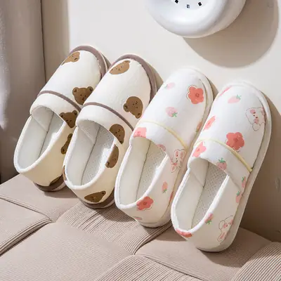 Soft-Soled Non-Slip Postpartum Shoes for Summer, Thin Style with Heel Cover, Suitable for Pregnant Women in May and June, Postpartum Cotton Slippers for Women in Spring, Autumn, and Winter