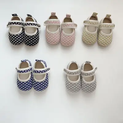 2026 Autumn New Style Colorful Cotton Soft Sole Baby Shoes Fashionable and Stylish Velcro Non-Slip Walking Shoes for Boys and Girls