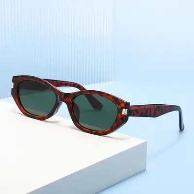New Cocoa Mirror Cat-Eye Sunglasses Anti-UV Slimming Retro