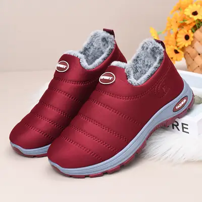 Women's Fleece Lined Snow Boots Red Cross Border