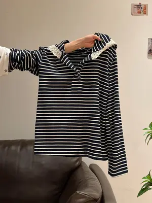 Women Long Sleeve Striped Hoodie with Lace Trim 2025