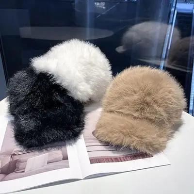 Black Faux Fur Baseball Cap for Women Winter Warm