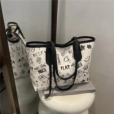 Cute Cartoon Print Armpit Bag 2025 Autumn