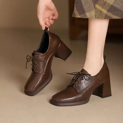 Retro Square Toe Lace-Up Boots Women Brown Heel