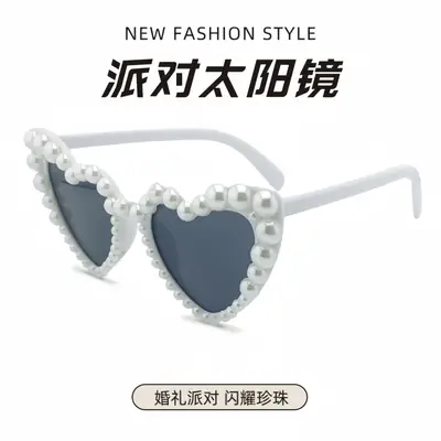 Women Heart Pearl Sunglasses Summer Glasses