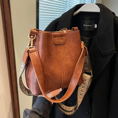 Women's Crossbody Bag Brown Leather 2025