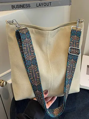 Women's Retro Patterned Shoulder Bag 2025 Autumn