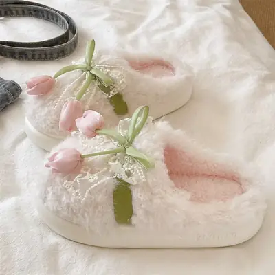 Women Winter Plush Furry Slippers with Bow