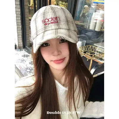 Women Plaid Wide Brim Cap Small