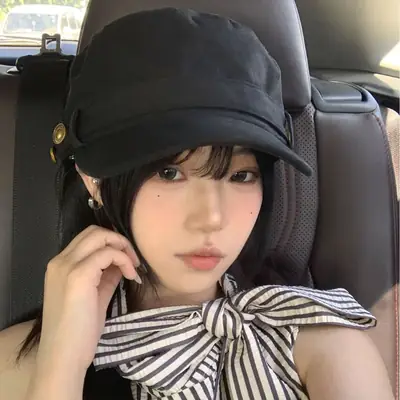 Ultra-Authentic Korean Style Flat Top Baseball Cap Equestrian Hat