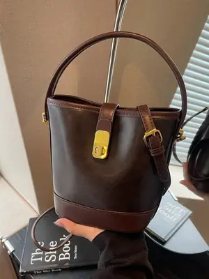Trendy Brown Crossbody Bag for Women Autumn Winter 2023