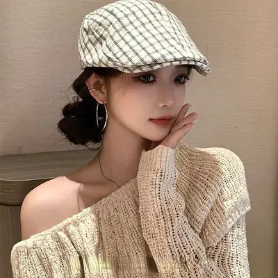 Japanese-Style Plaid Cap for Women Spring Autumn Beret