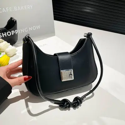 Black French Fashion Small Square Shoulder Bag 2025