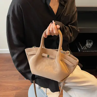 2025 New Autum Crossbody Bag Beige Leather Tote