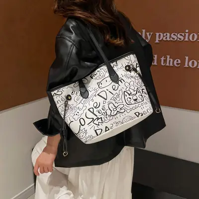 Graffiti Print One Shoulder Tote Bag Black White Large Capacity