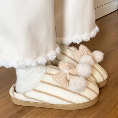 Fleece Lined Winter Slippers with Bow Decor