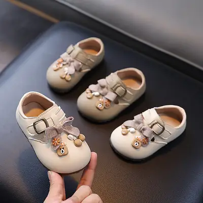 Korean Style Baby Cartoon DIY Toddler Shoes for Girls Soft Sole Non-Slip Baby Shoes 2025 Autumn New Girls Small Leather Shoes
