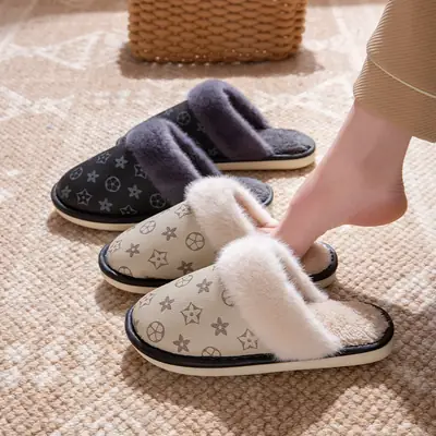 Men's Winter Indoor Home Cotton Slippers 2025 New Warm Thick-Soled Plush Soft Cushion Cotton Slippers for Men Winter