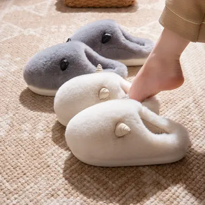 Cute Croc Slippers Women Winter Warm Furry